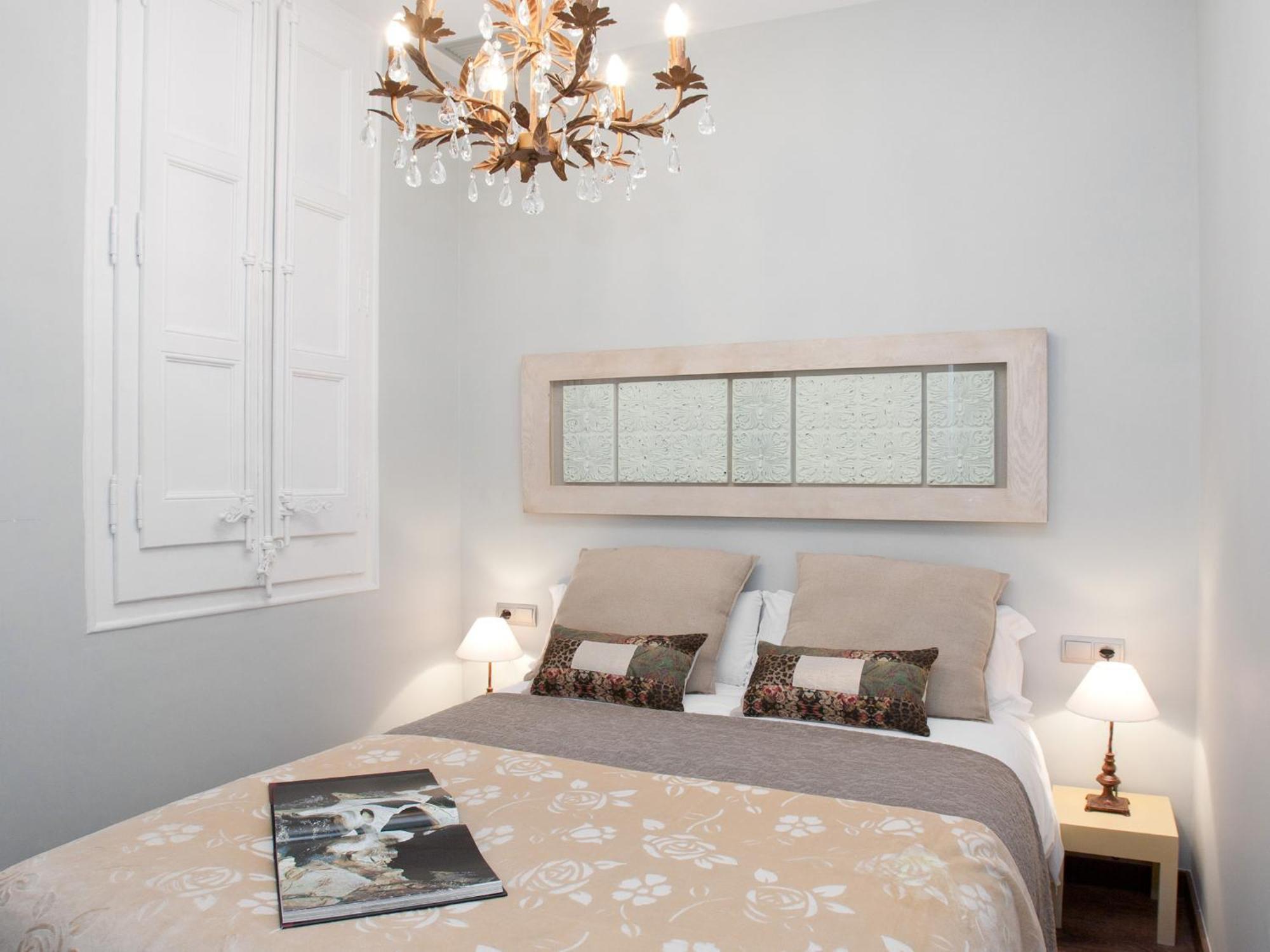 Bcn ランブラ カタルーニャ アパートメンツ バルセロナ 部屋 写真